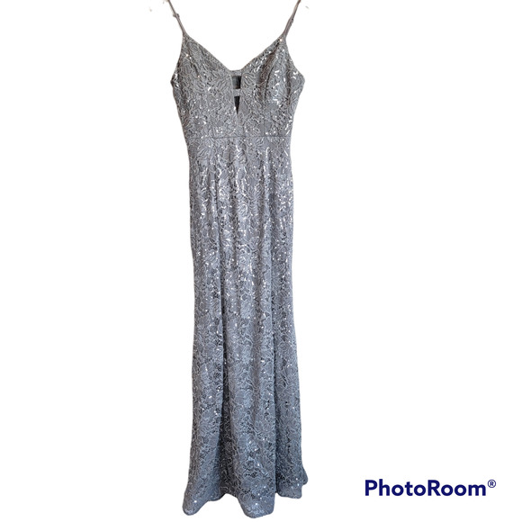 B Darlin Dresses & Skirts - B. Darlin Dress Maxi Plunge V Neck Silver Crochet Lace Y2K Side Slit Formal Gown